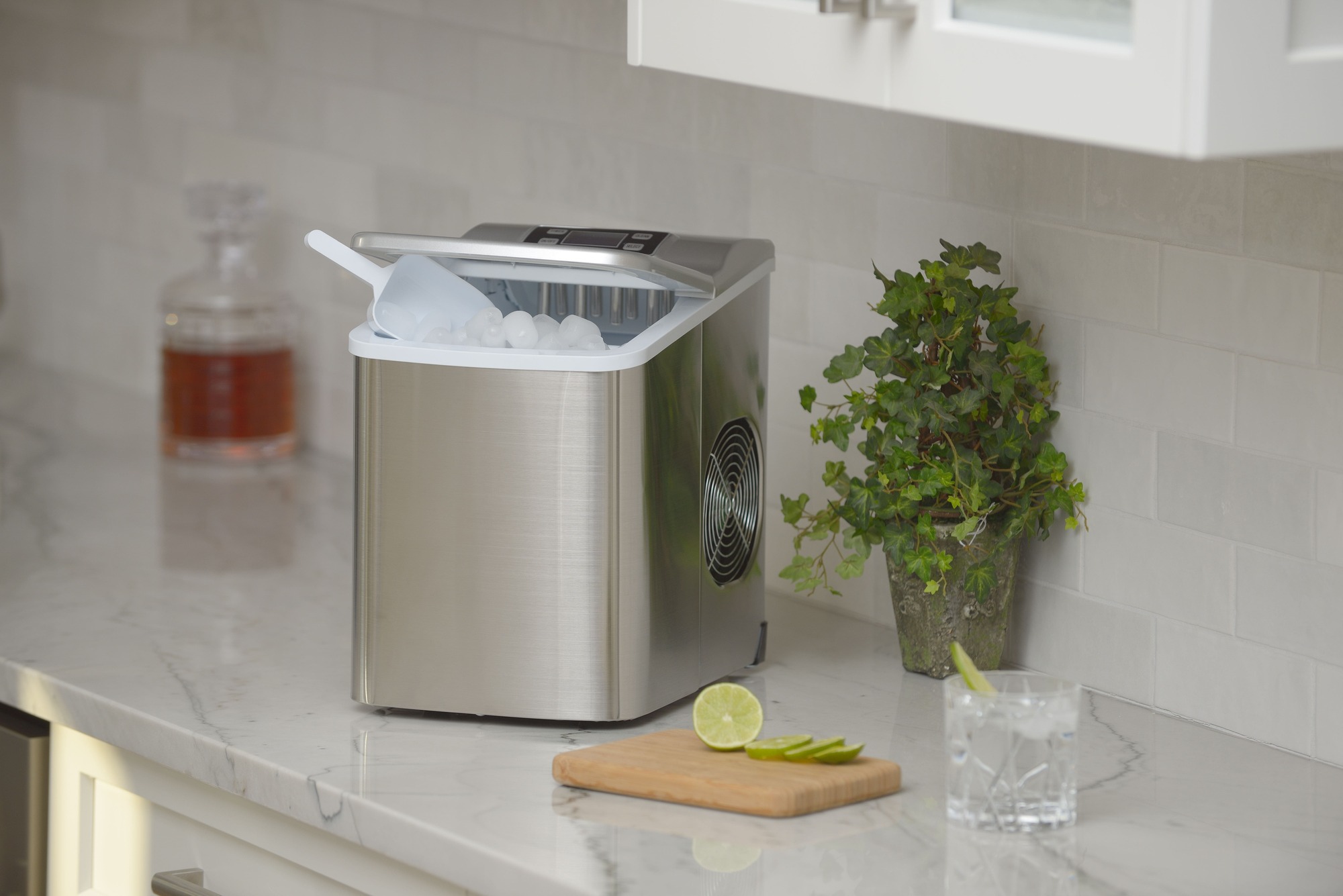 Top Tips to Buy the Best Countertop Nugget Ice Maker for Home 2022